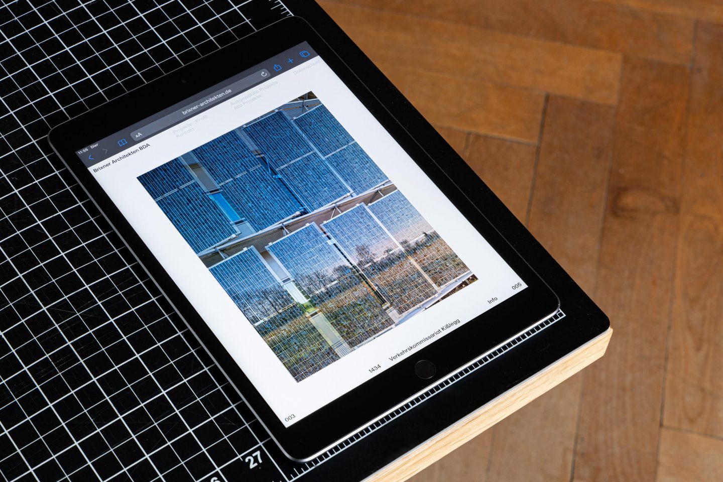Webseite für das Architekturbüro, hier: auf dem iPad.