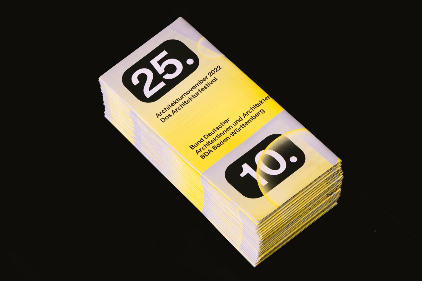 Poster and event calendar featured in one printed product, AN 2022