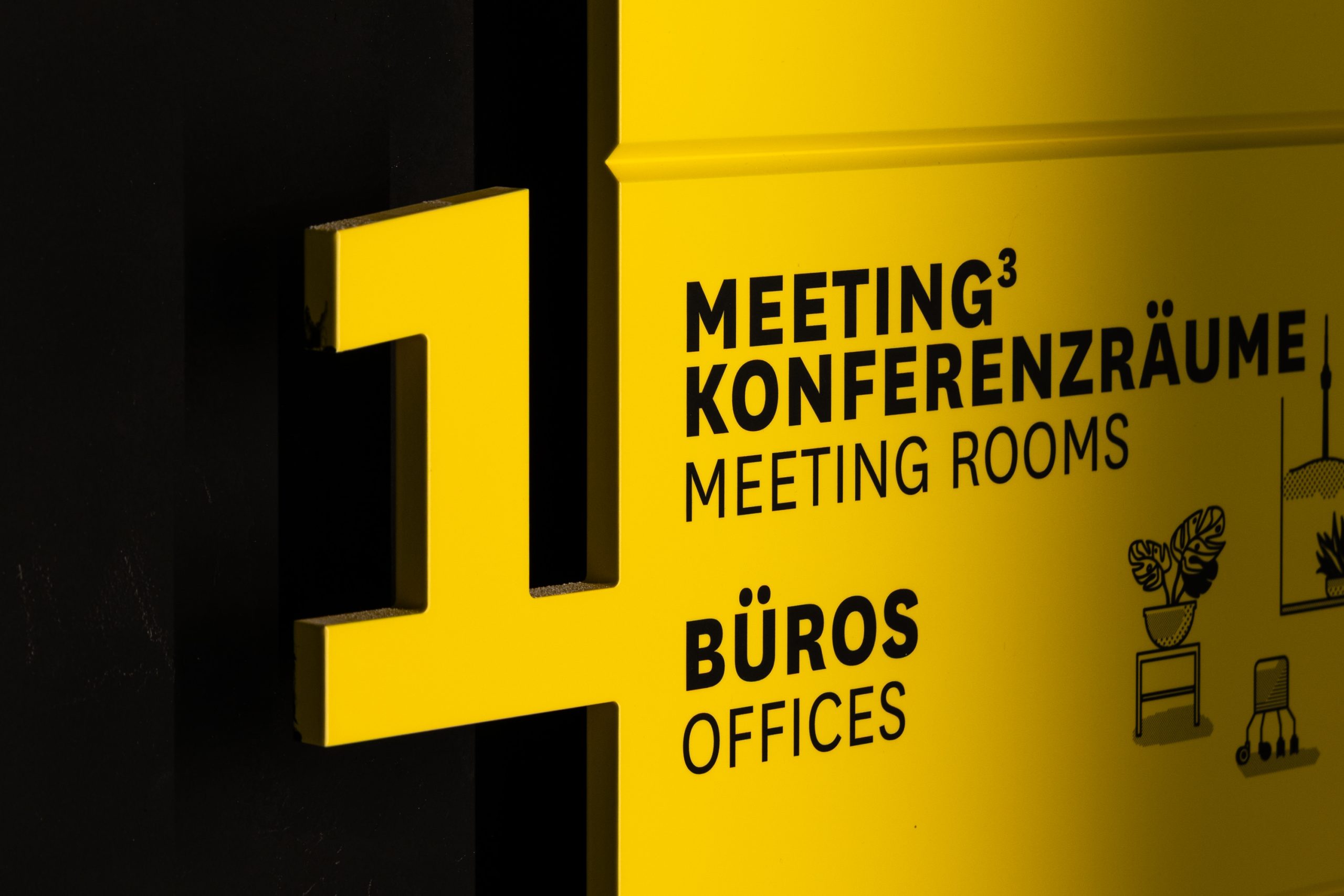 | Haus des Tourismus, Stuttgart